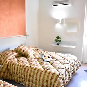 *** Hotel Il Parco - Parking Free & Restaurant - Italy